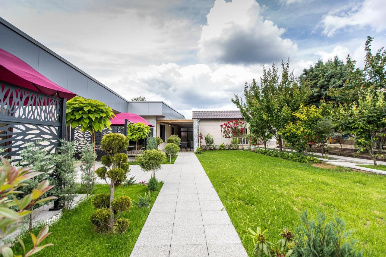 Brize Guesthouse Tuzla Exterior foto