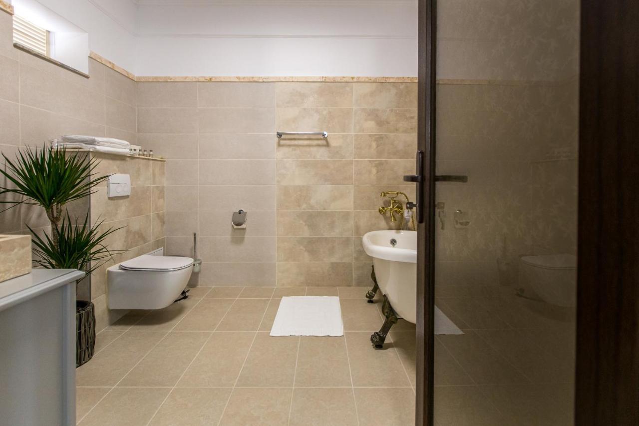 Brize Guesthouse Tuzla Exterior foto